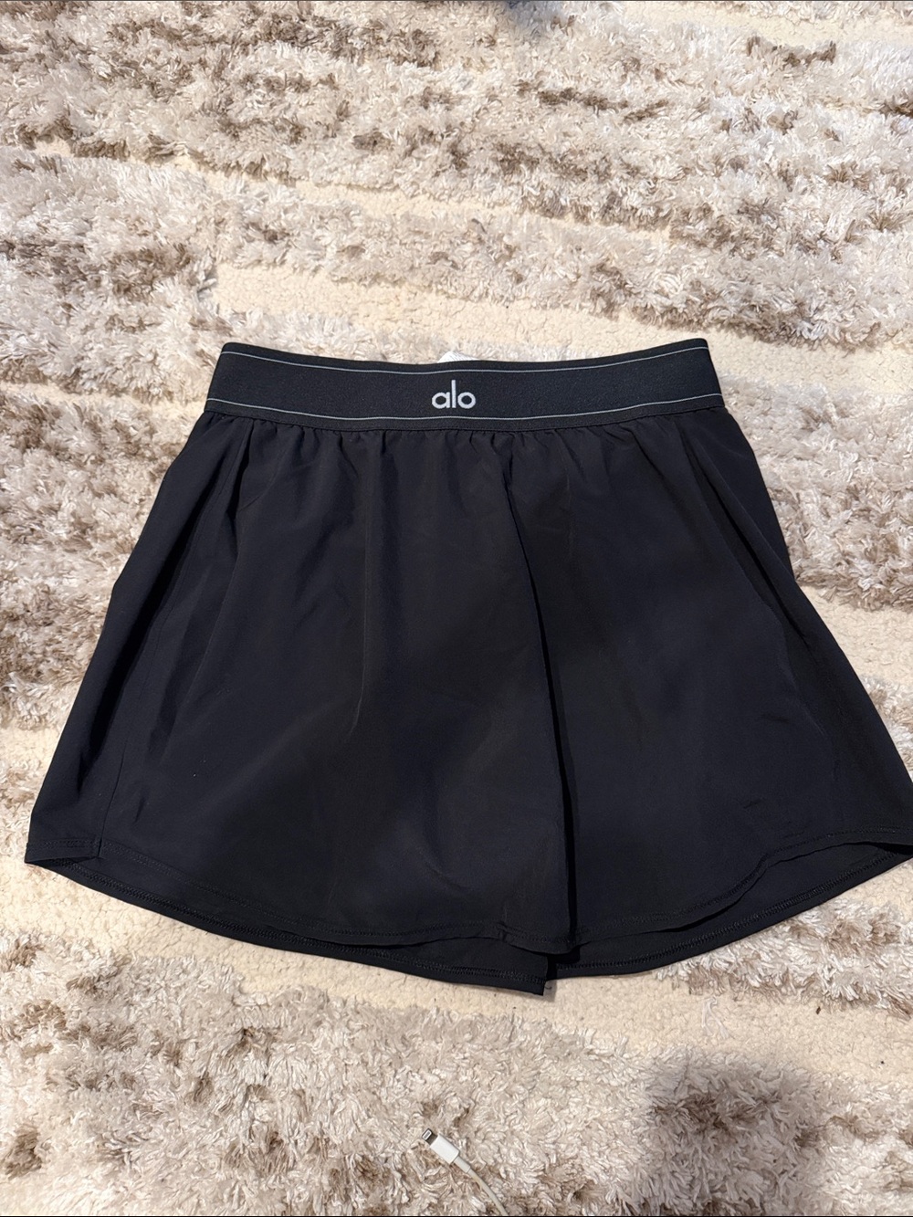 ALO Yoga Black Women's Athletic Skort with Logo Waistband